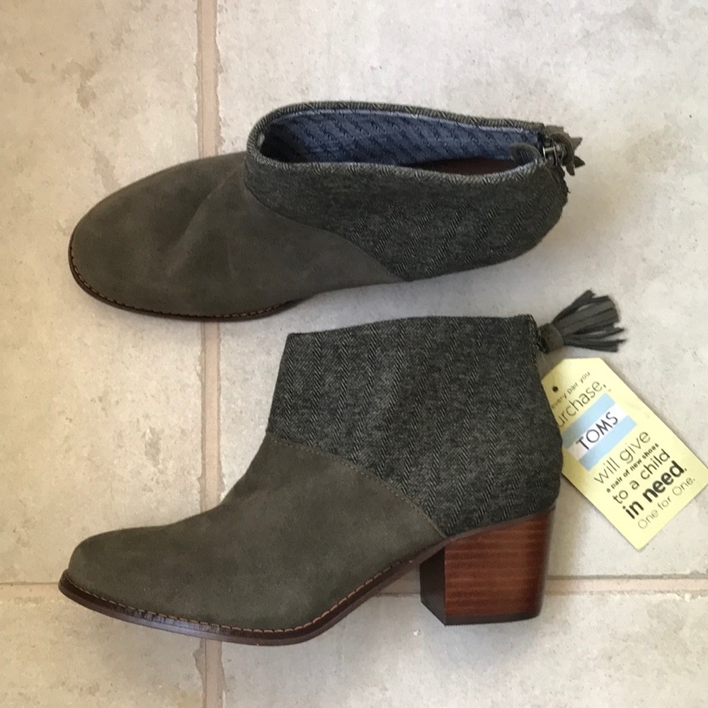 TOMS booties NWT size 7.5